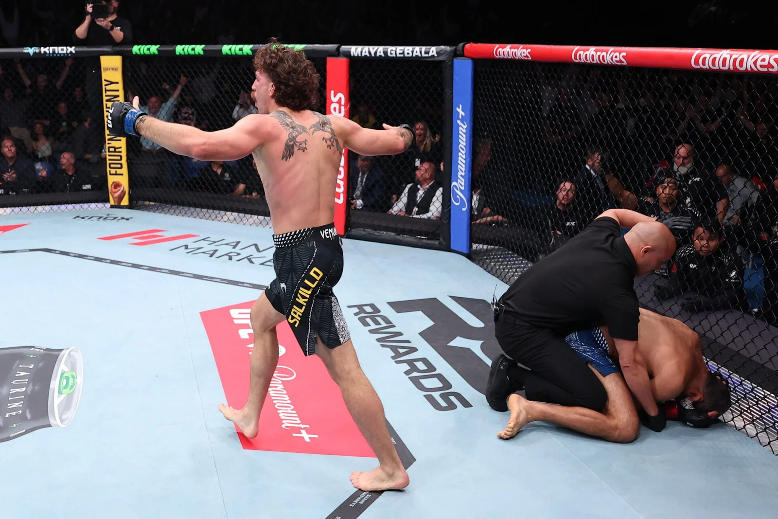 Australian prospect Salkilld stops Dariush at UFC Perth, climbs the lightweight ladder