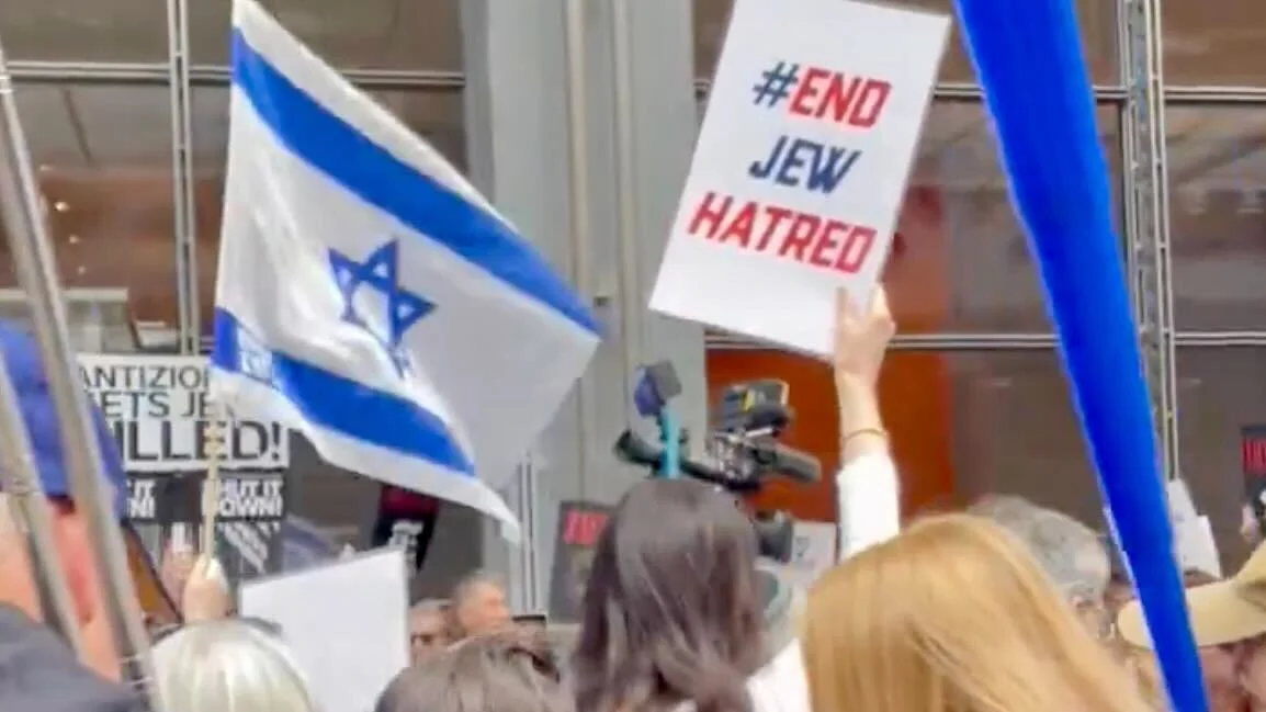 Pro-Israel protesters target NYT over rape coverage in Palestinian prisons