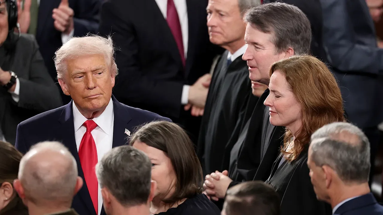 Trump rails at Gorsuch and Barrett over tariffs ruling in Truth Social post