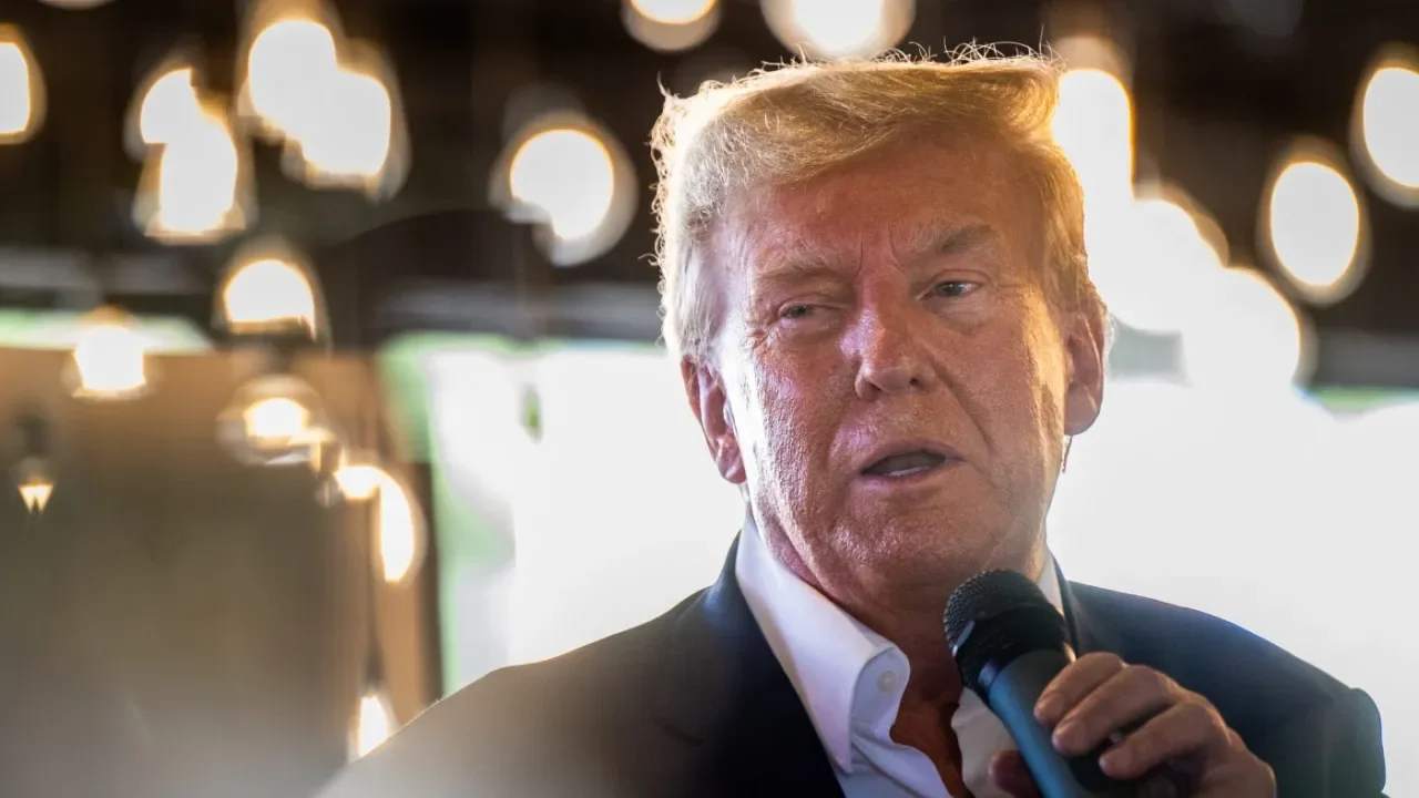 "Trump Praises Tucker Carlson's Video as Georgia Concedes"