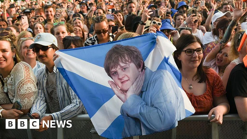 Capaldi Fires Up TRNSMT Return After Mental Health Breakthrough
