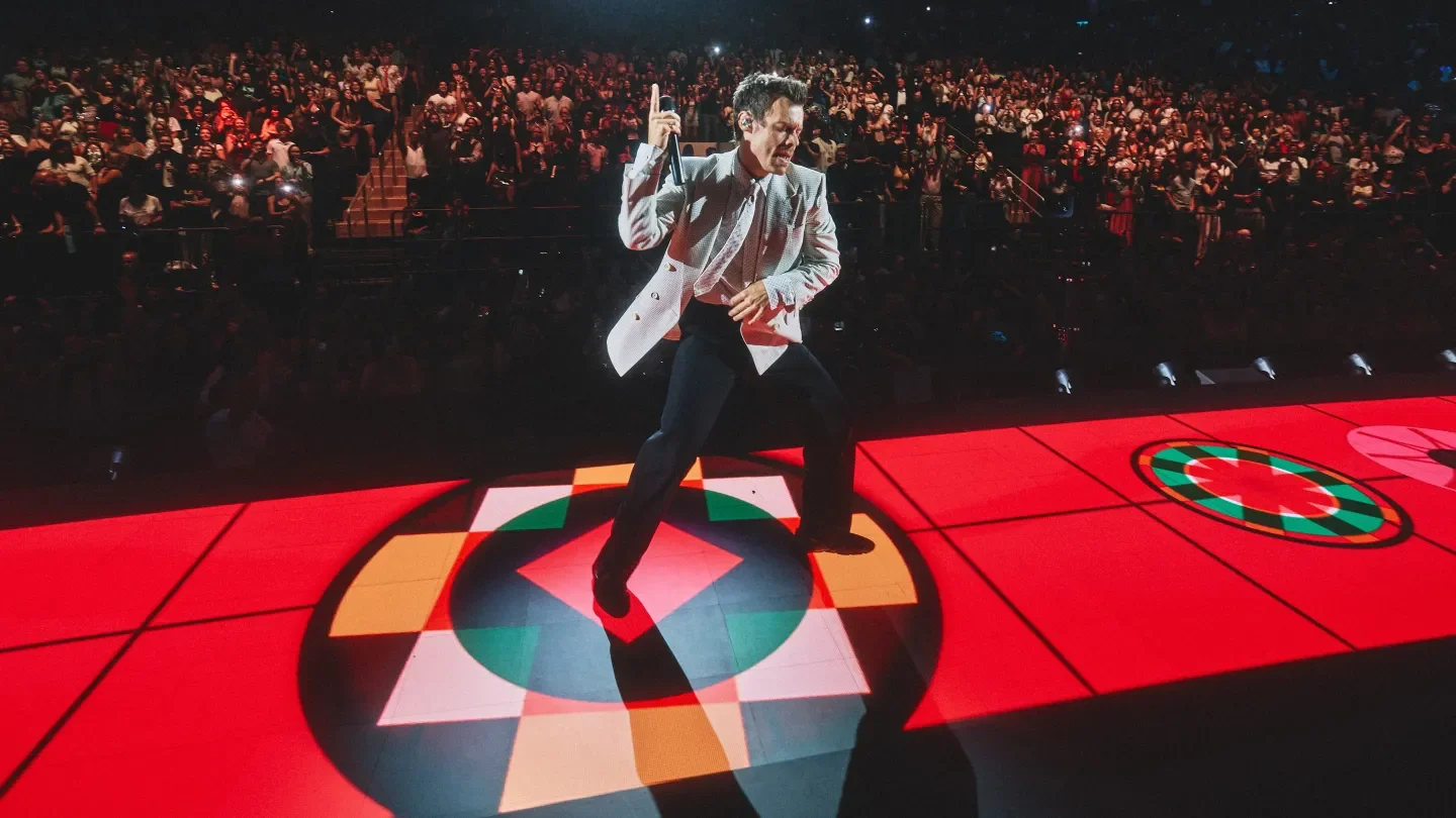 Harry Styles Kicks Off MSG Residency with Fresh Setlist and Dolly Tribute
