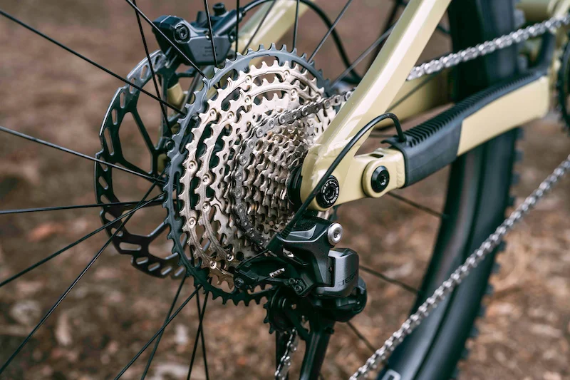 Shimano Deore Returns to Simplicity with Cable-Actuated Drivetrain and Refined Brakes