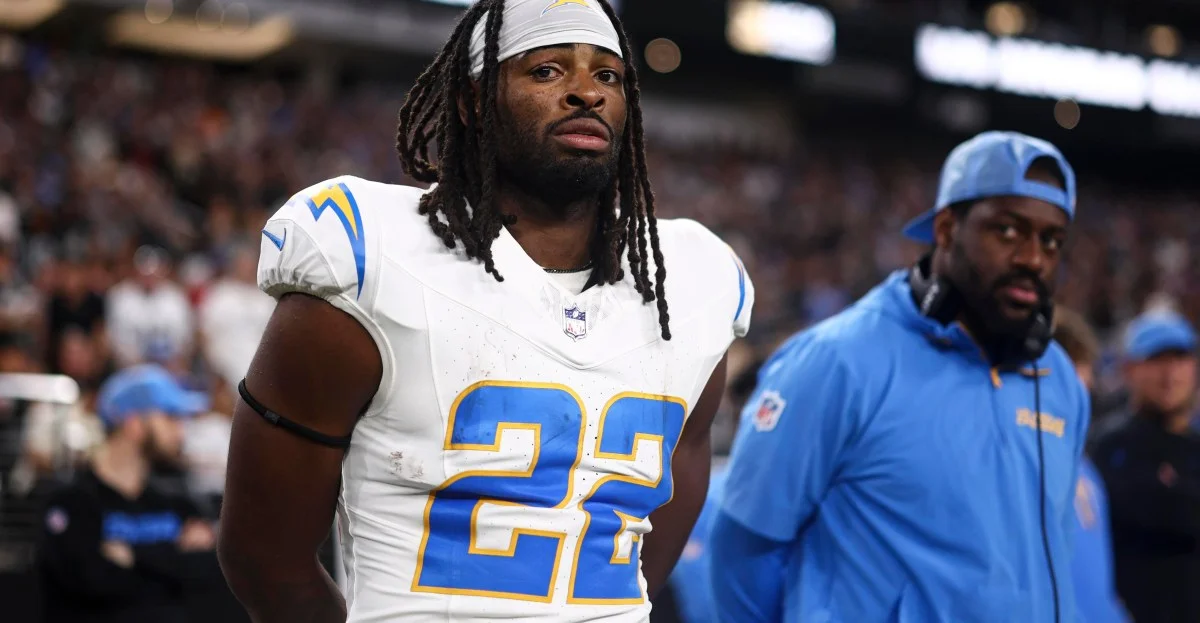 Giants add Najee Harris to bolster backfield after Achilles setback