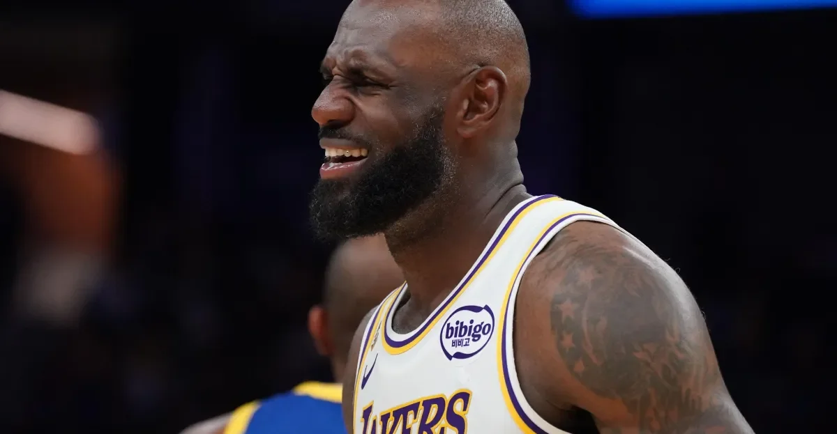 Cavaliers Tighten Lead in LeBron James Sweepstakes