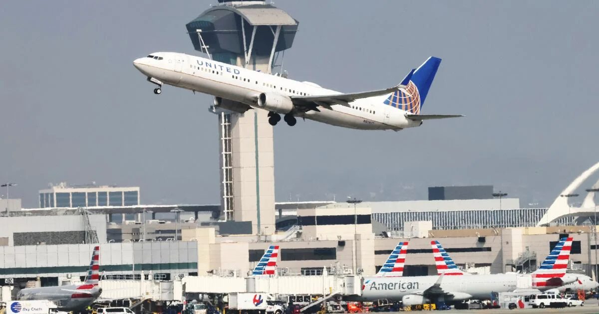 Possible drone near-miss during United flight’s approach to San Diego