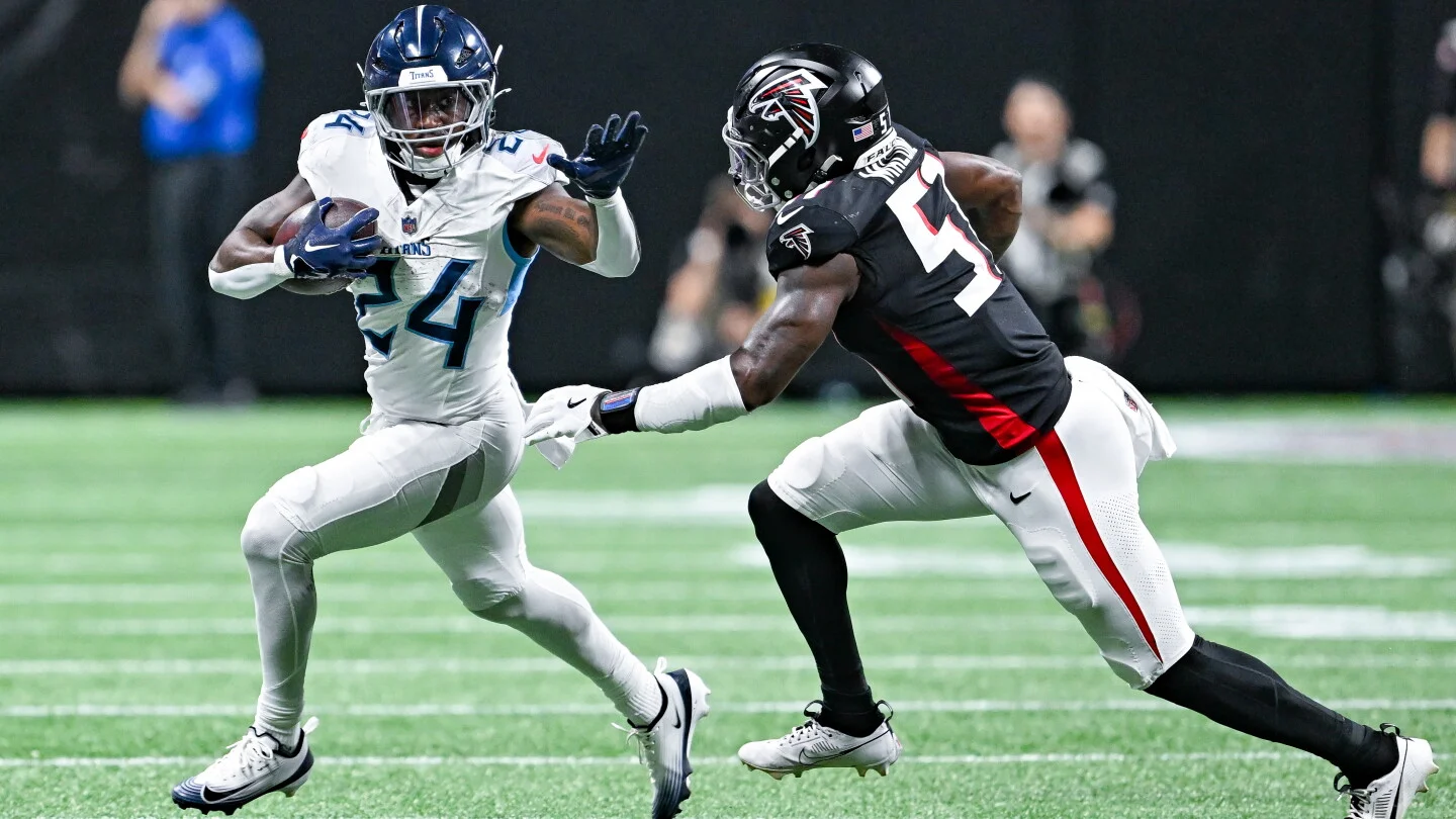Vikings add veteran RB Mims and LB Adams to camp roster