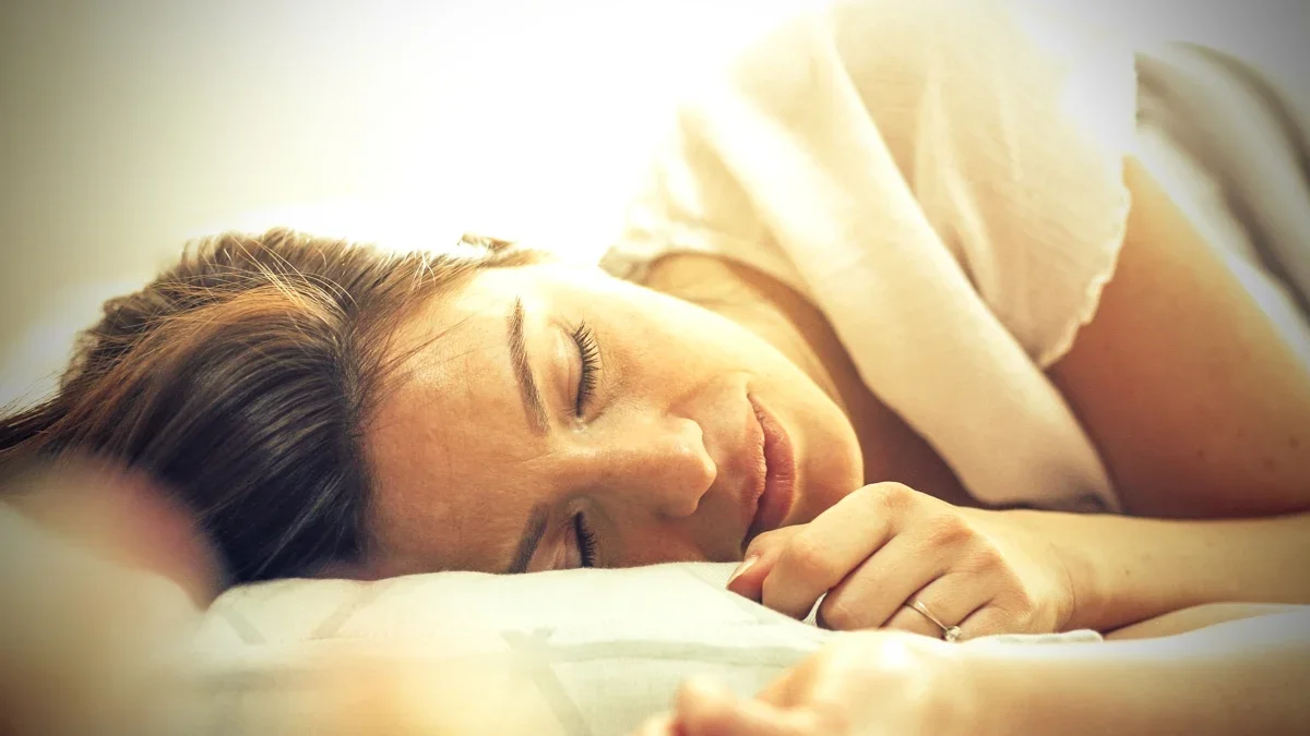 7–8 Hours of Sleep: A Brain-Health Benchmark Against Dementia