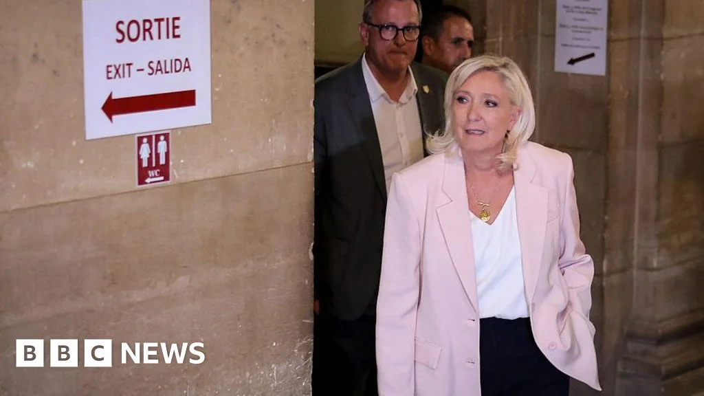 Le Pen gears up for 2027 bid as she appeals conviction and tag ruling