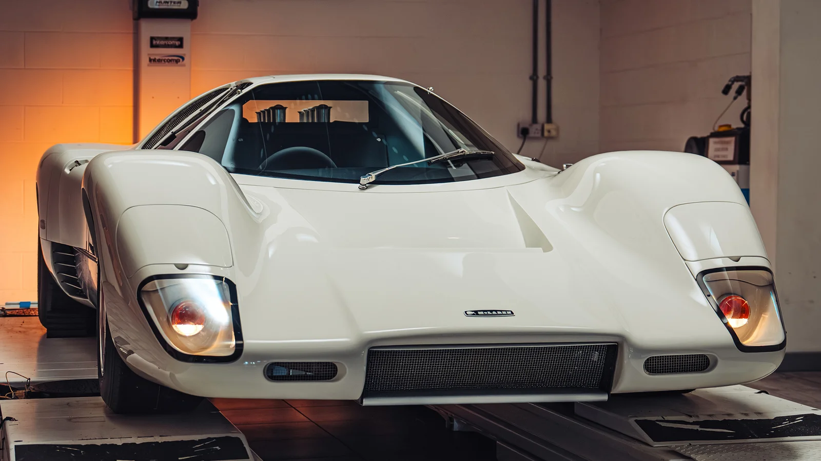 McLaren Recreates the Lost M6GT, Pre-F1 Road Racer, for Goodwood Debut