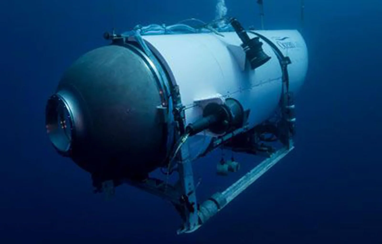Race Against Time: Search for Missing Titanic Submersible Intensifies as Oxygen Runs Out.