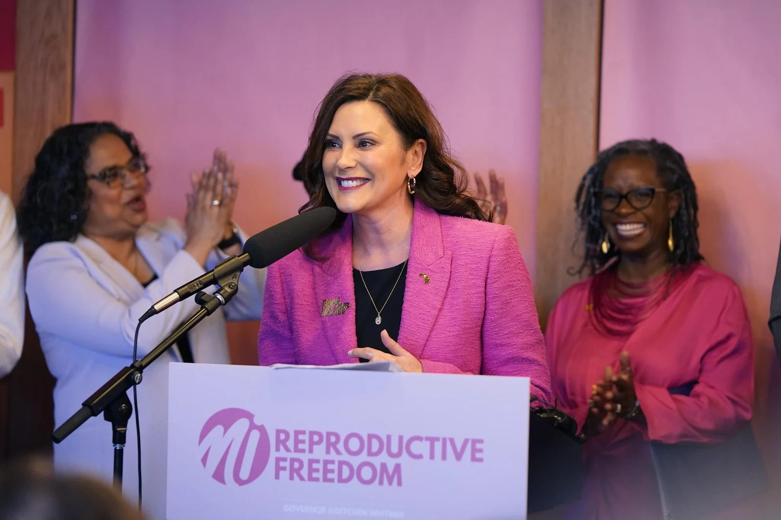 Michigan Governor Whitmer Repeals 90-Year-Old Abortion Ban