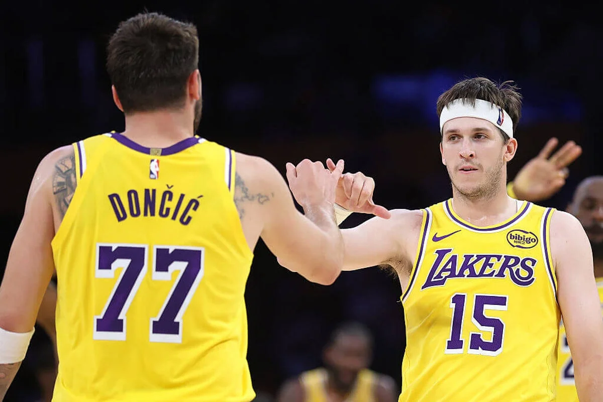 Reaves locks in $185M with Lakers, poised to be team centerpiece