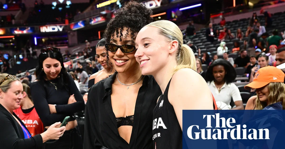Romance Frenzy Drowns Out WNBA Draft Hype for Azzi Fudd and Paige Bueckers