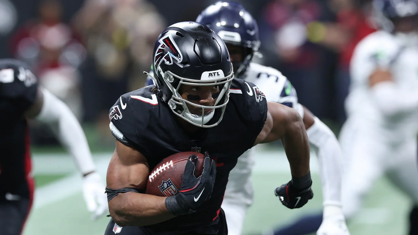 Bijan Robinson signs five-year Falcons deal with heavy guarantees and lucrative escalators