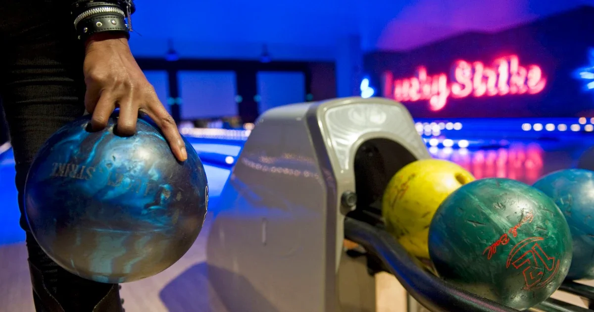 Private equity strikes deal with bowling alleys, pricing out a middle-class pastime