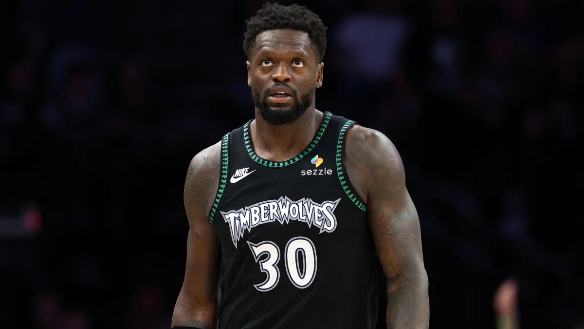 Three-Team Julius Randle Trade Recasts Wolves, Nets, Bulls