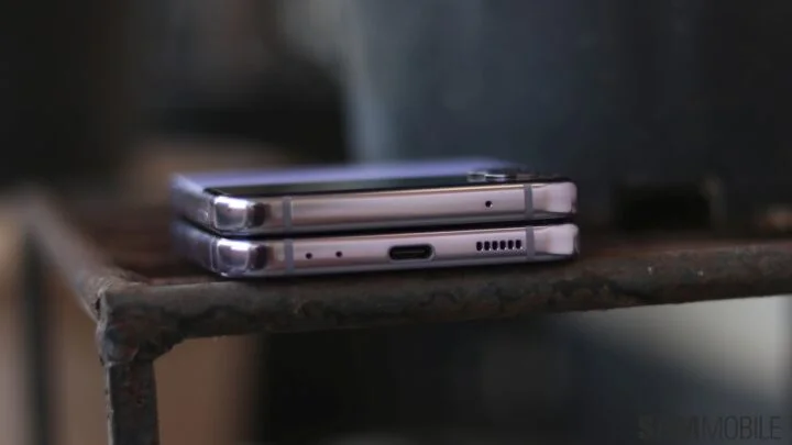 Galaxy Z Flip 5's Cover Screen Gets a Colorful Redesign.