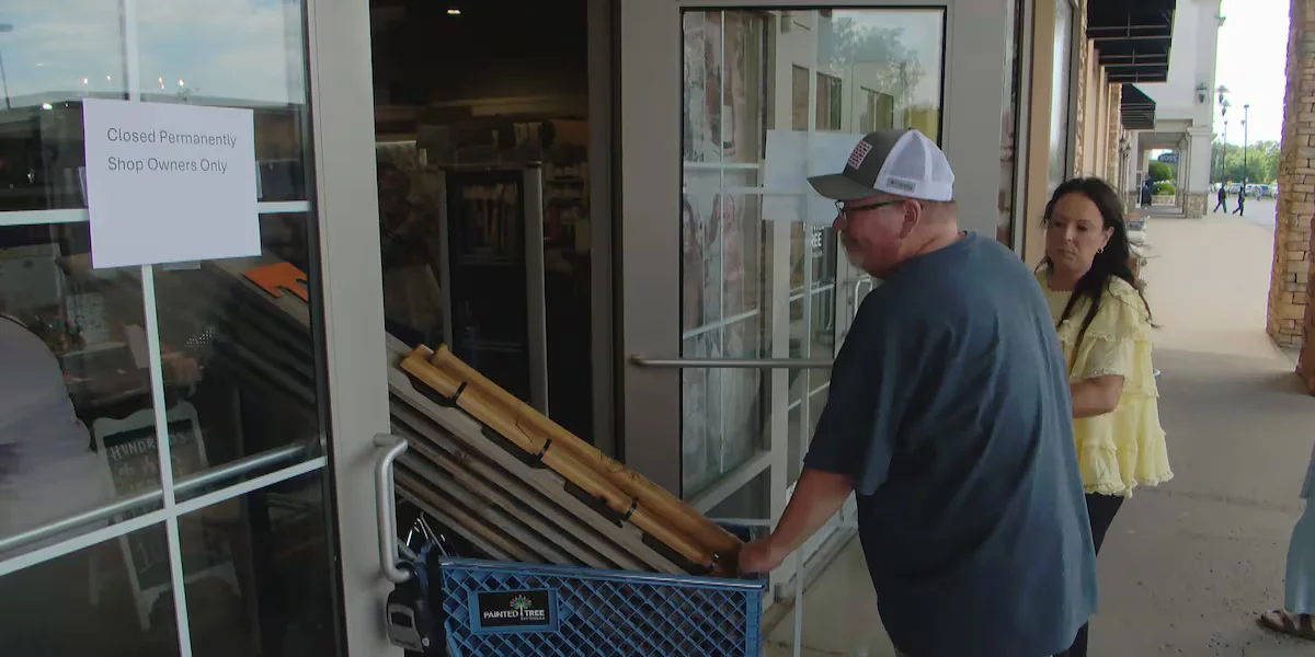 Painted Tree Boutiques Shuts All Locations, Vendors Scramble for Dues and Inventory