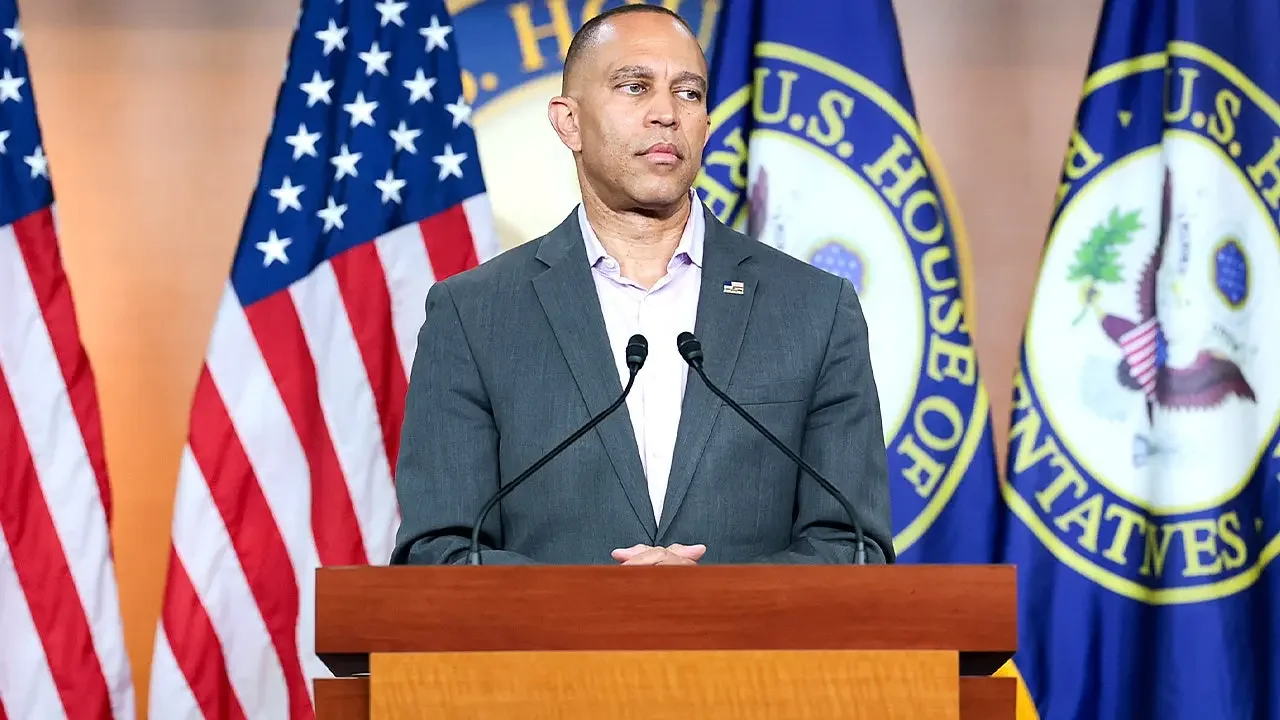 House votes to defund campuses that boycott Israel amid Democratic rifts