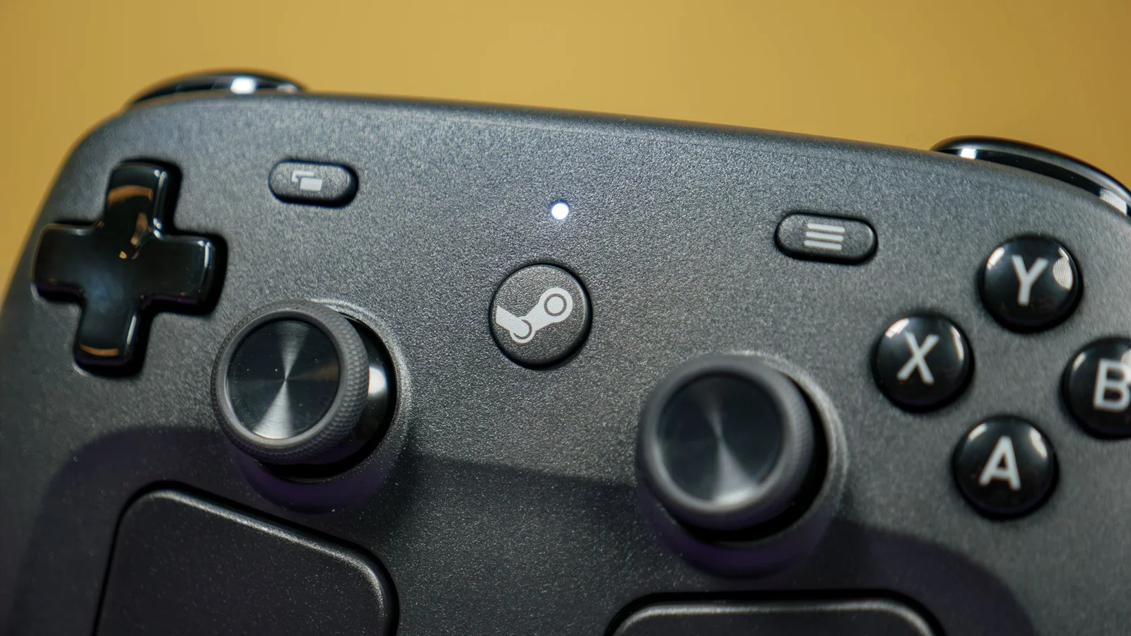 Steam Controller debuts with dual trackpads and four back buttons at $99