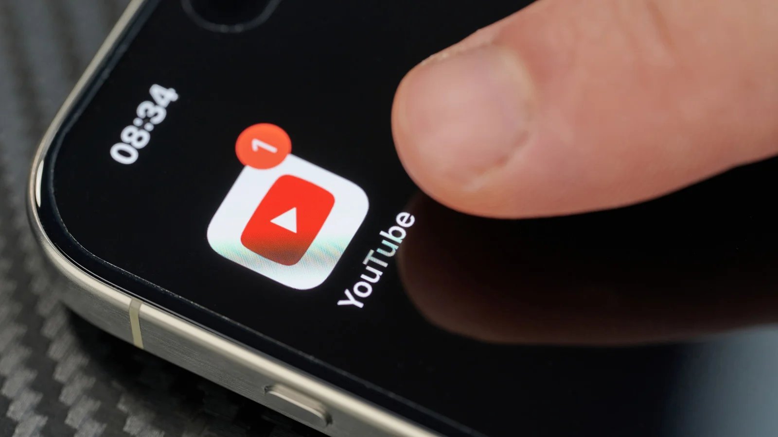 YouTube Picture-in-Picture Expands Worldwide for Mobile Users
