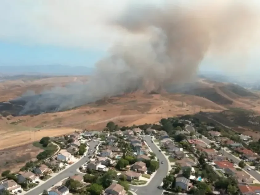 Drift Smoke from 800-Acre Camp Pendleton Fire Reaches Temecula Area