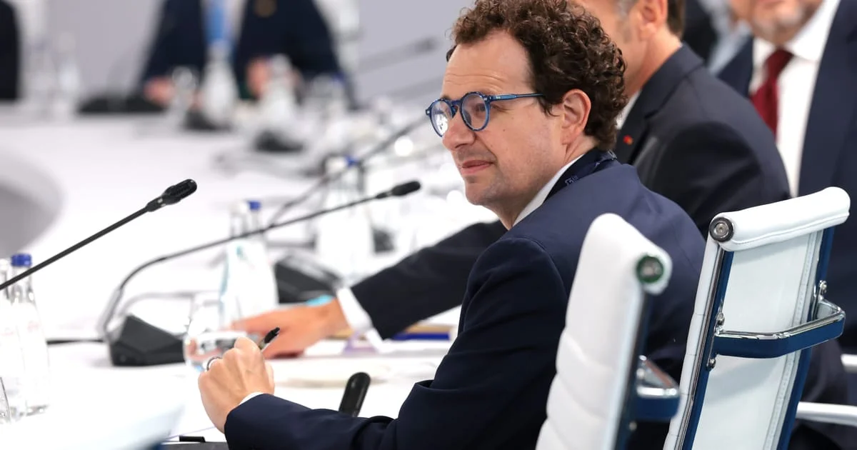 West Unites on AI Rules at G7 to Check China