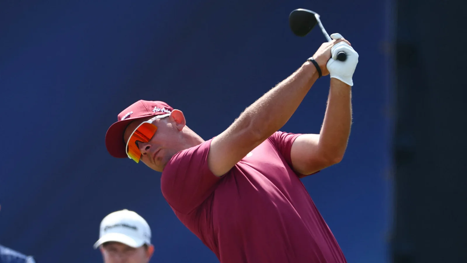 Herbert leads Open Round 2 as Burns shoots 62 to tie record