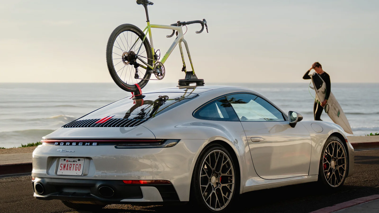 Sea Otter accessories steal the show with clever carriers and tow ropes