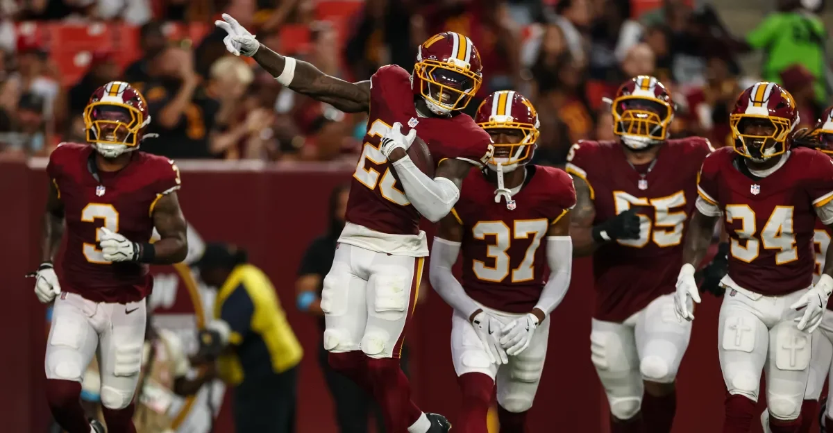 Rookie lifts Commanders in 20-7 preseason win over Dolphins