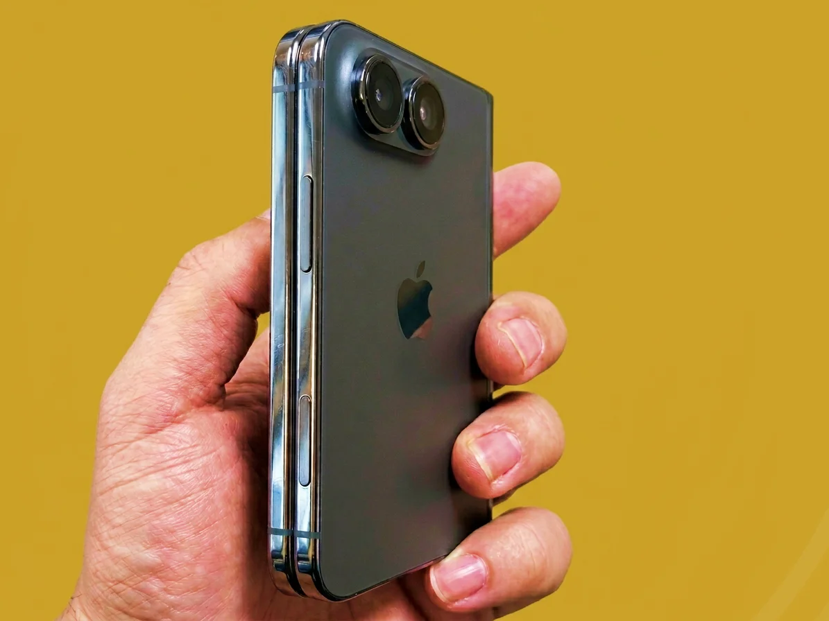 Apple Foldable iPhone Ultra Hinge Woes Push Launch Toward 2027, Leaks Claim