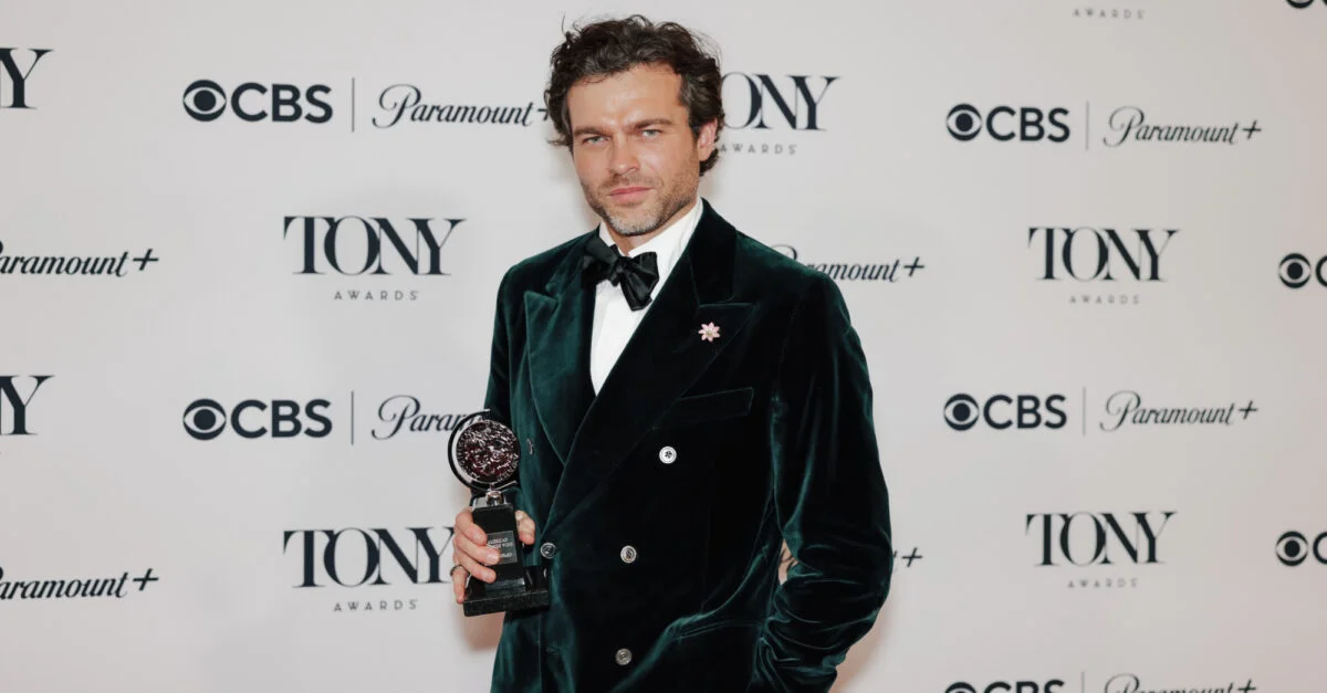 Alden Ehrenreich Pushes Public Archives, Global Access to Theatre