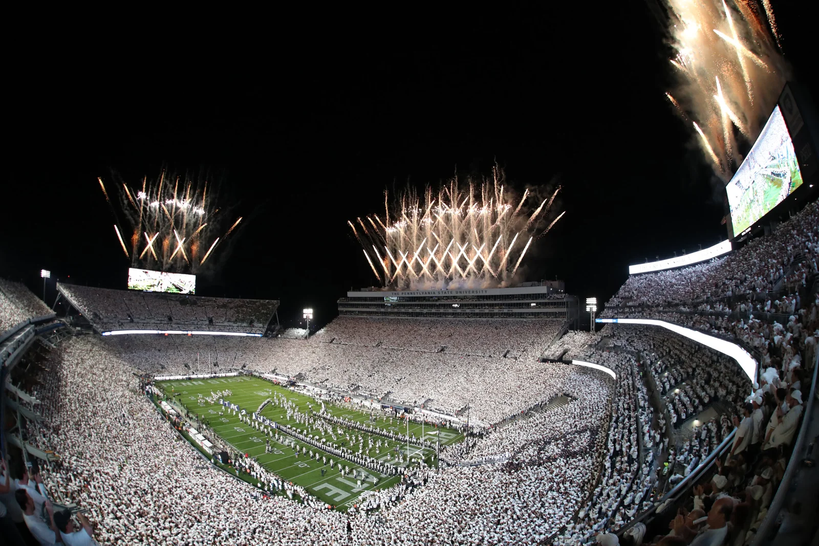 Notre Dame TV Schedule Hint Signals Possible Kick Times for Penn State's 2026 White Out