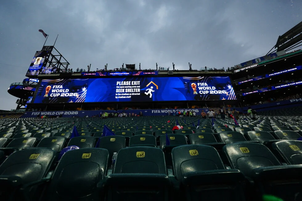 Storm delays World Cup action as France–Iraq match halted in Philadelphia