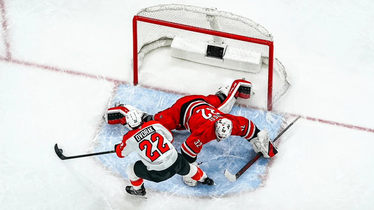 Eastern Semifinals Showdown: Flyers Hope to Upset Hurricanes