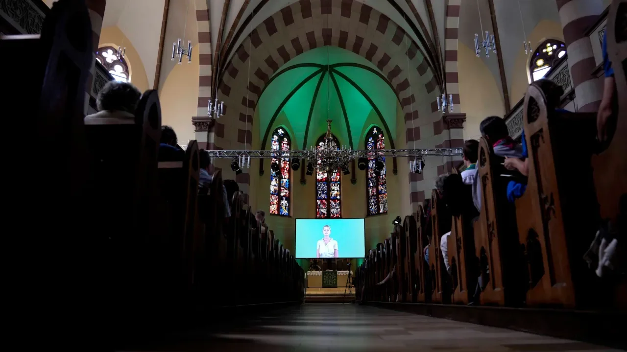 ChatGPT's Church Service Draws Hundreds.