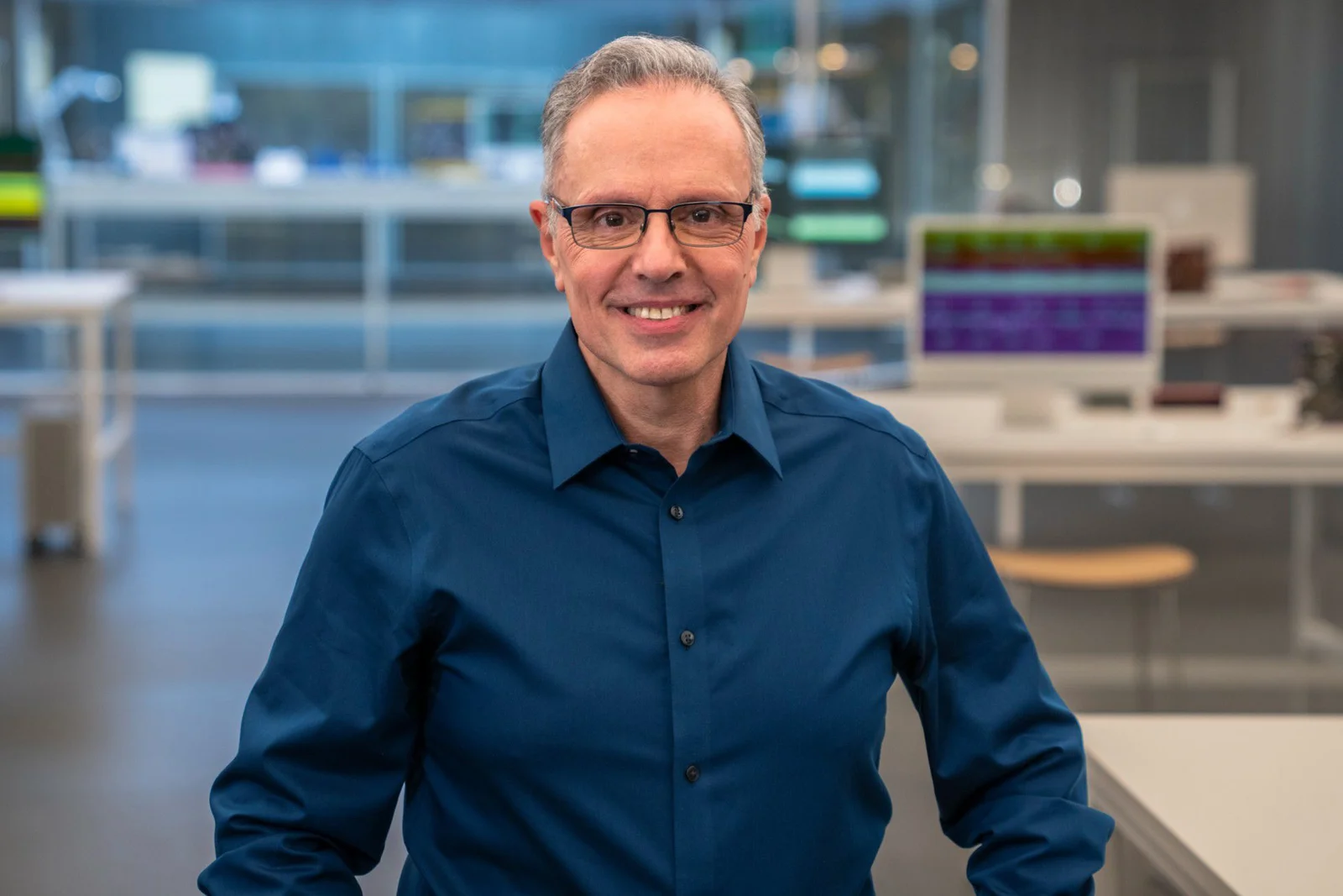Srouji Elevated to Chief Hardware Officer as Ternus Transitions to CEO