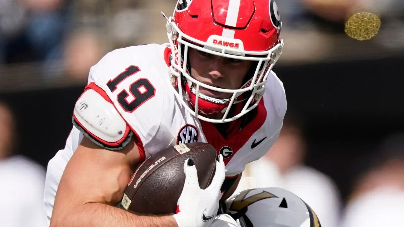 Georgia's Brock Bowers Injured in Game Against Vanderbilt