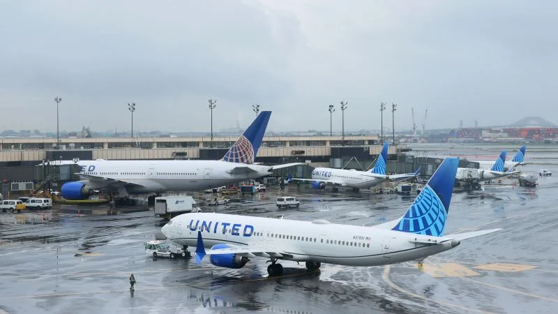 Passenger accused of attacking flight crew and attempting cockpit breach during Newark landing