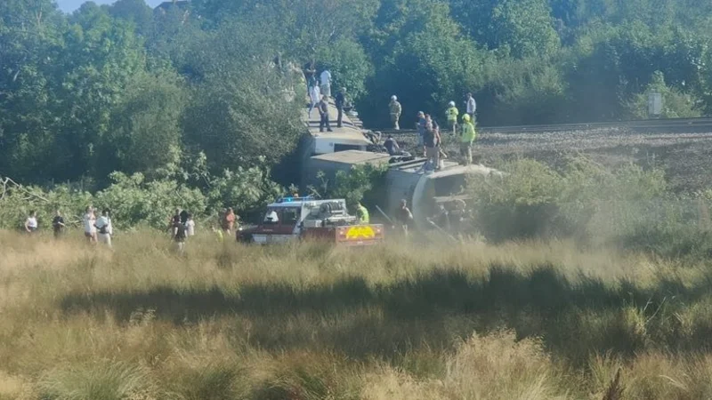 Derailment near Lewes triggers UK rail crisis response