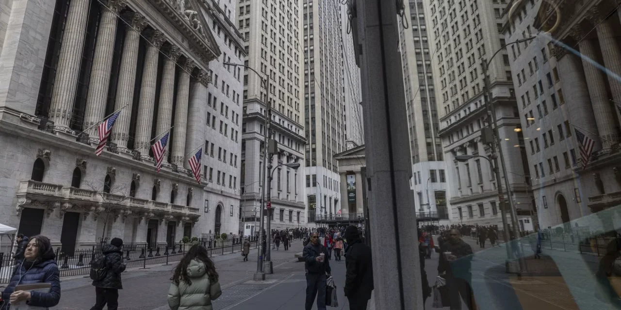 Market Volatility Continues Amid Economic Uncertainty
