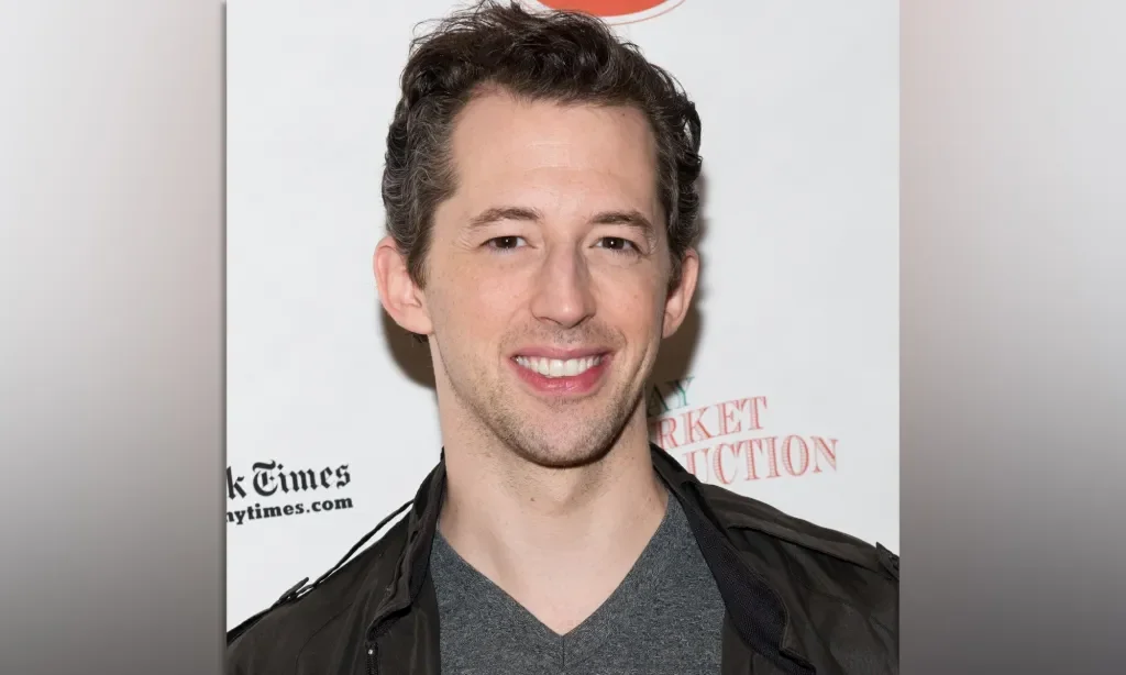 Broadway Star Josh Grisetti Dies at 44, Remembered for Mrs. Maisel and Teaching