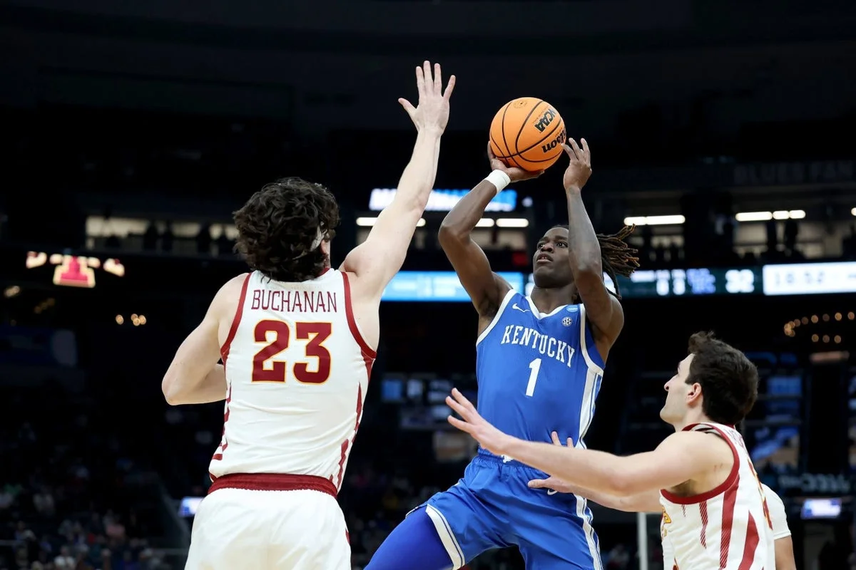 Portal Shake-Up: Kansas, UNC and Kentucky Lead College Basketball's Roster Rebuild