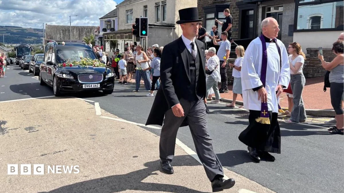 Bonnie Tyler: Swansea service gives way to private farewell in Skewen