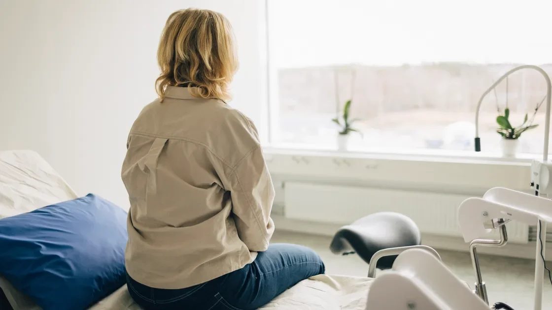 Rising Rectal Cancer Signs Prompt Early Screening in Younger Adults
