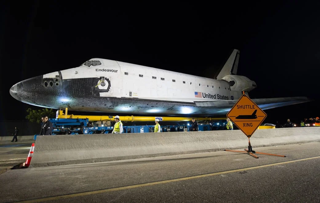 Endeavour's 12-Mile LA Move Becomes a 68-Hour Engineering Ordeal