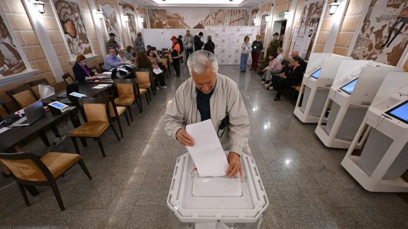 Putin-Backed United Russia Eyes Victory in Russia’s Orchestrated Parliament Vote