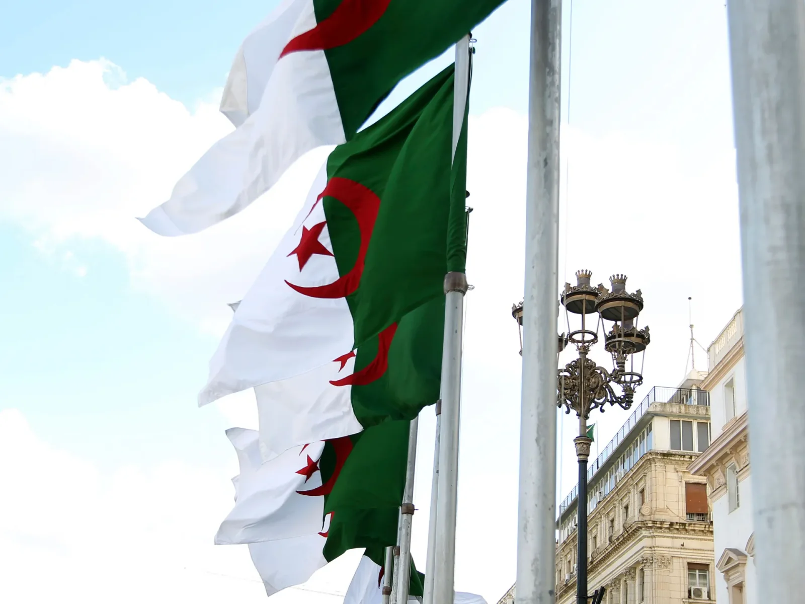 Algeria Ditches UAE Ties Amid Regional Disputes