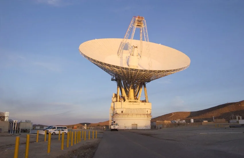 Training gaps tied to costly DSN antenna mishap